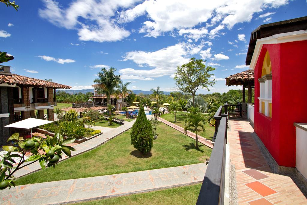 Finca Hotel La Esperanza Montenegro Exterior photo